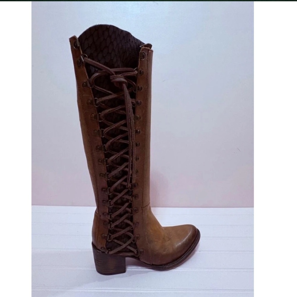 FREEBIRD by Steven Wyatt Cognac Brown Leather Lace-Up Riding Boots Size 6 - Picture 7 of 7